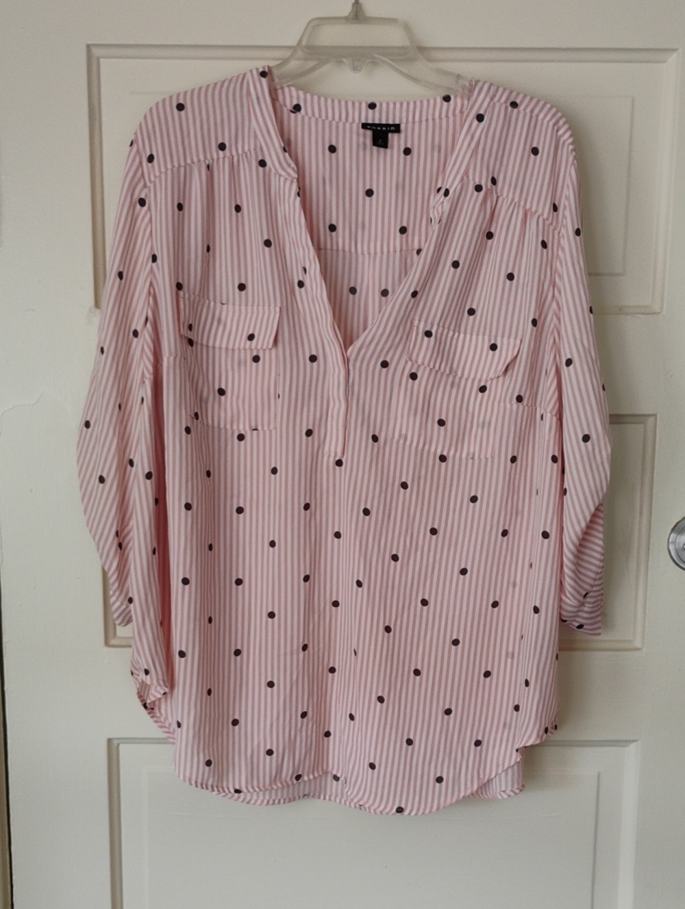 Torrid Pink and Black Polka Dot Split-Neck Blouse Sz 2X